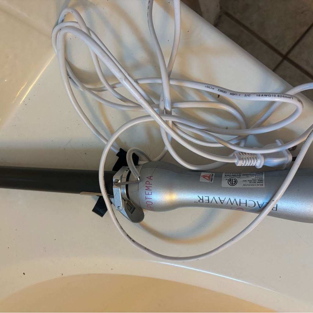 Beachwaver Silver Hair Styling Tool Beachwaver Silver Hair Styling Tool